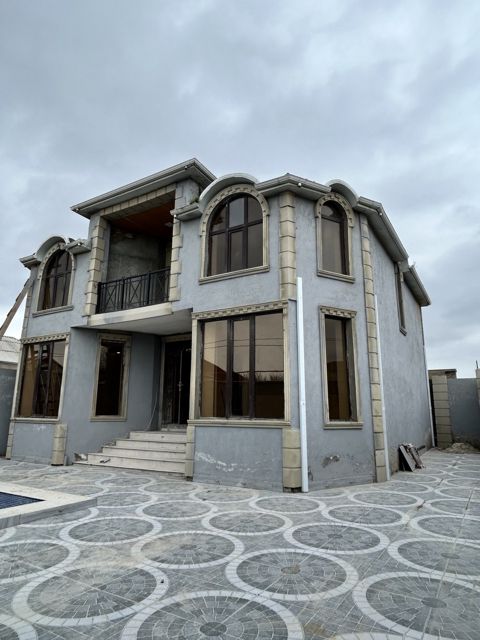 Satılır 6 otaqlı həyət evi/bağ evi 240 m² — Bakı