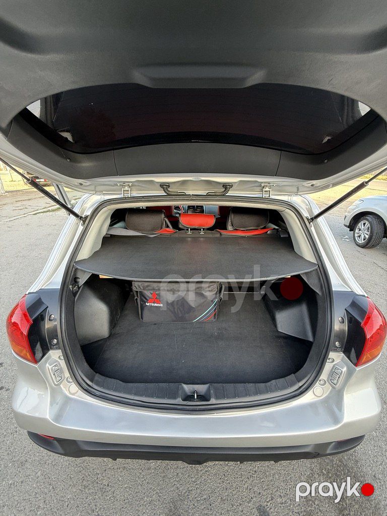 Mitsubishi Outlander Sport, 2.0 L, 2017 il, 318 650 km — Avtomobillər, Bakı (8)