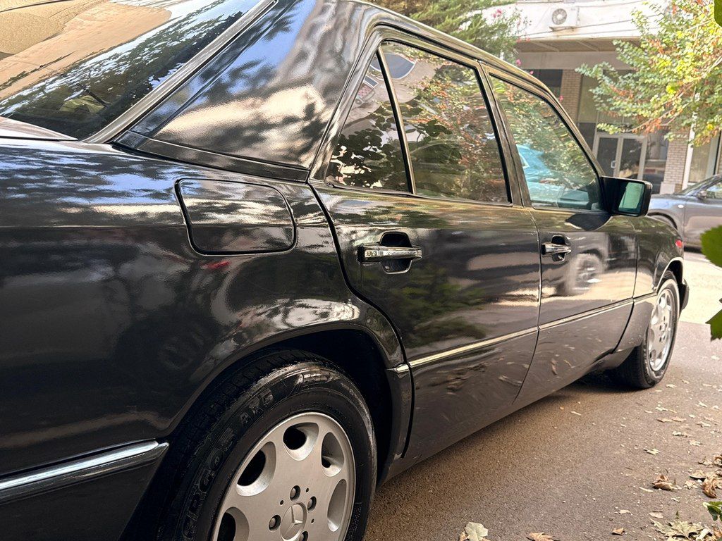 Mercedes 220 E, 2.2 L, 1992 il, 214 538 km — Avtomobillər, Bakı (4)