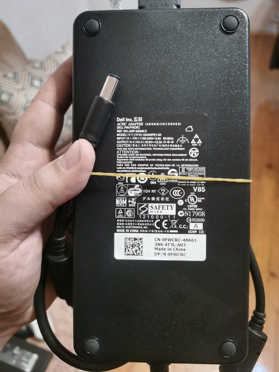 Noutbuk adapteri — Periferik cihazlar, Bakı