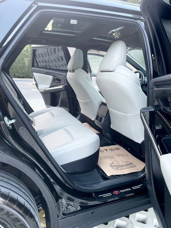 Toyota bZ4X, 71.4 kWh, 2023 il, 7 100 km — Avtomobillər, Bakı (8)