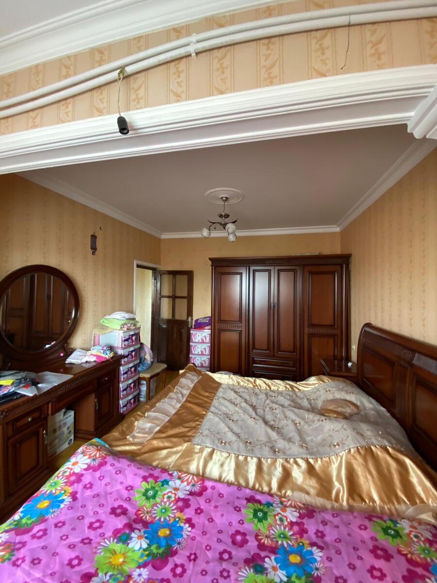 Satılır 2 otaqlı köhnə tikili 55 m² — Mənzil, Bakı (5)