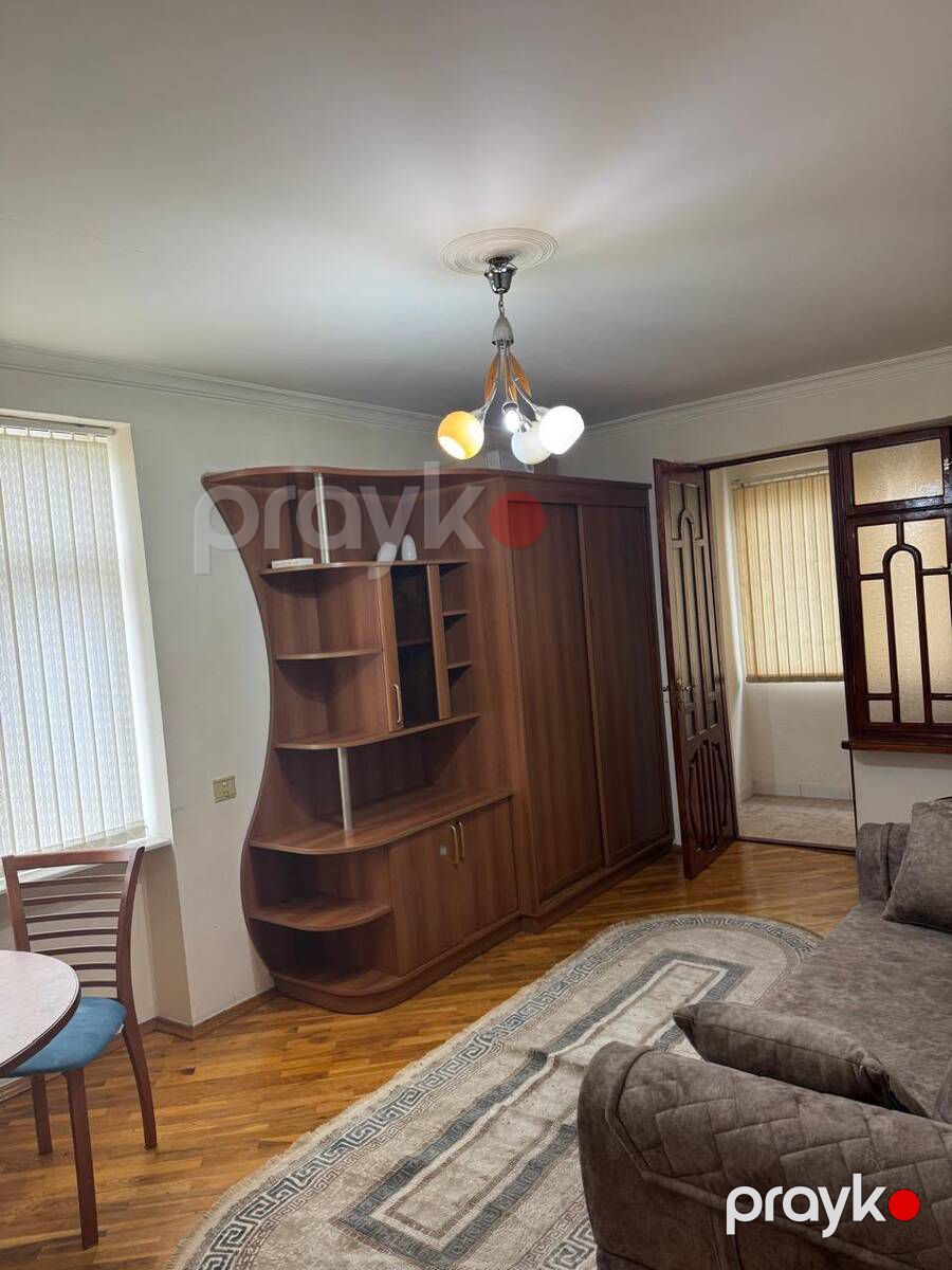 Satılır 1 otaqlı köhnə tikili 38 m² — Mənzil, Bakı (2)