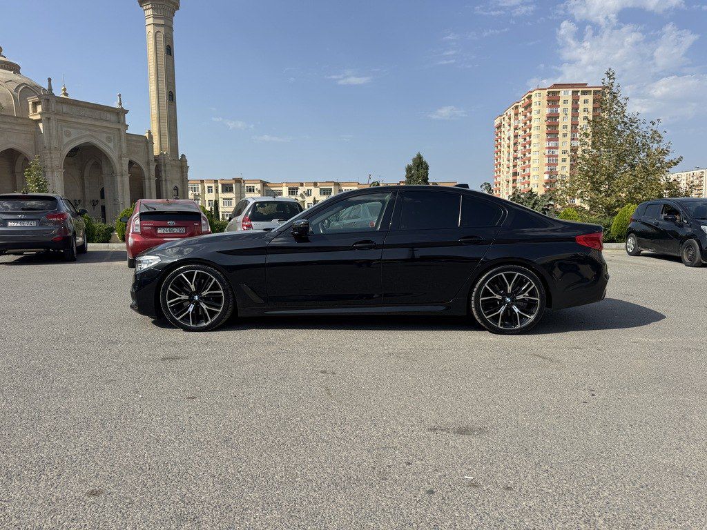 BMW 530, 2.0 L, 2019 il, 142 000 km — Avtomobillər, Bakı (4)