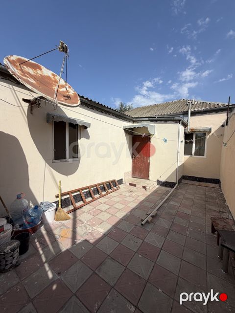 Satılır 3 otaqlı həyət evi/bağ evi 90 m²
