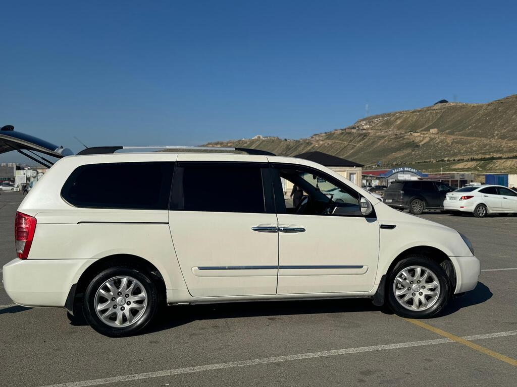 Kia Carnival, 2.2 L, 2011 il, 318 000 km — Avtomobillər, Bakı (3)