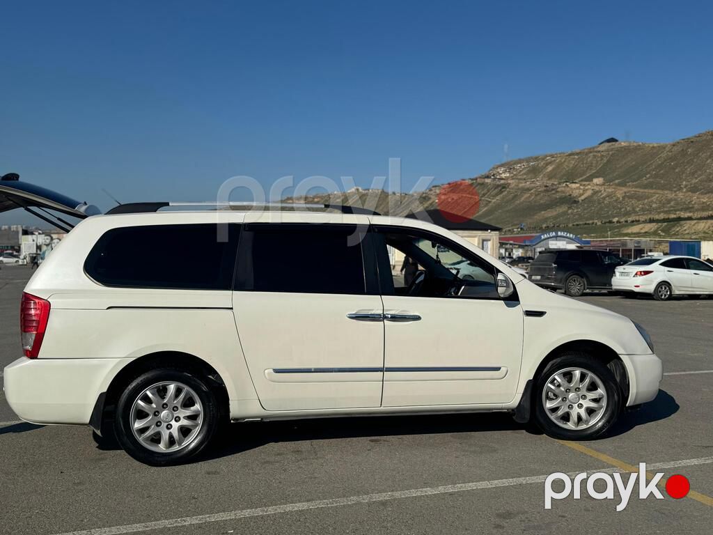 Kia Carnival, 2.2 L, 2011 il, 318 000 km — Avtomobillər, Bakı (3)