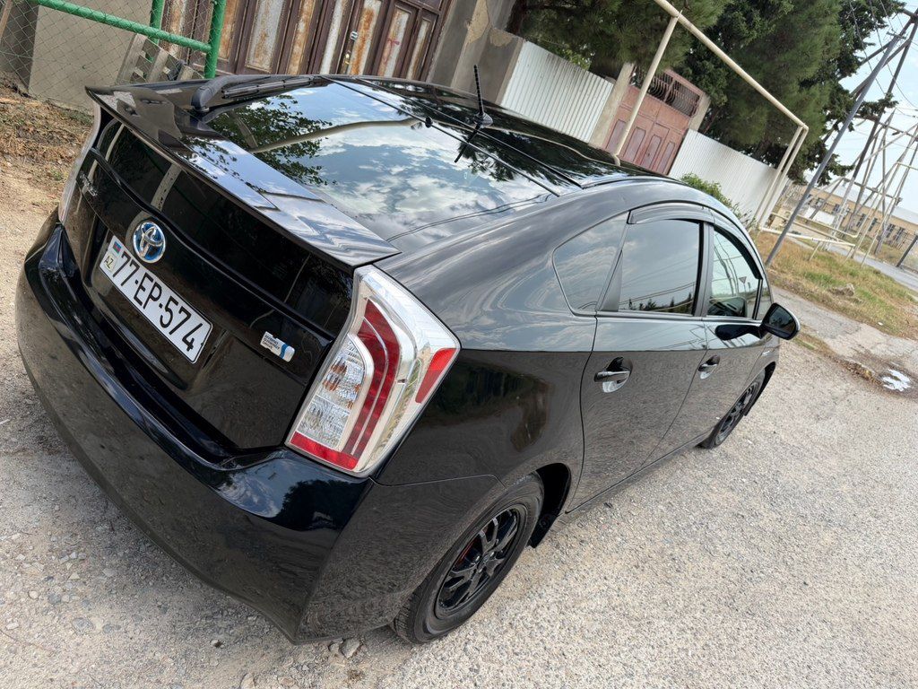 Toyota Prius, 1.8 L, 1.3 kWh, 2015 il, 281 635 km — Avtomobillər, Bakı (3)