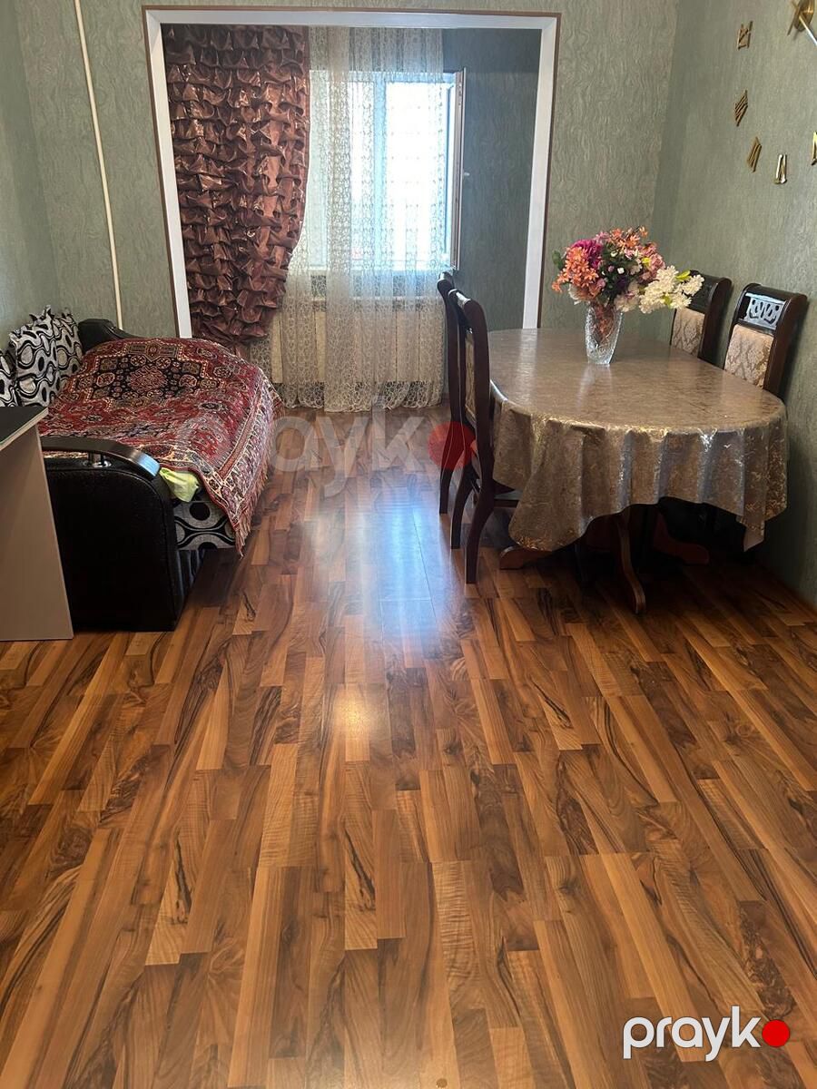 Satılır 2 otaqlı köhnə tikili 60 m² — Mənzil, Bakı (2)