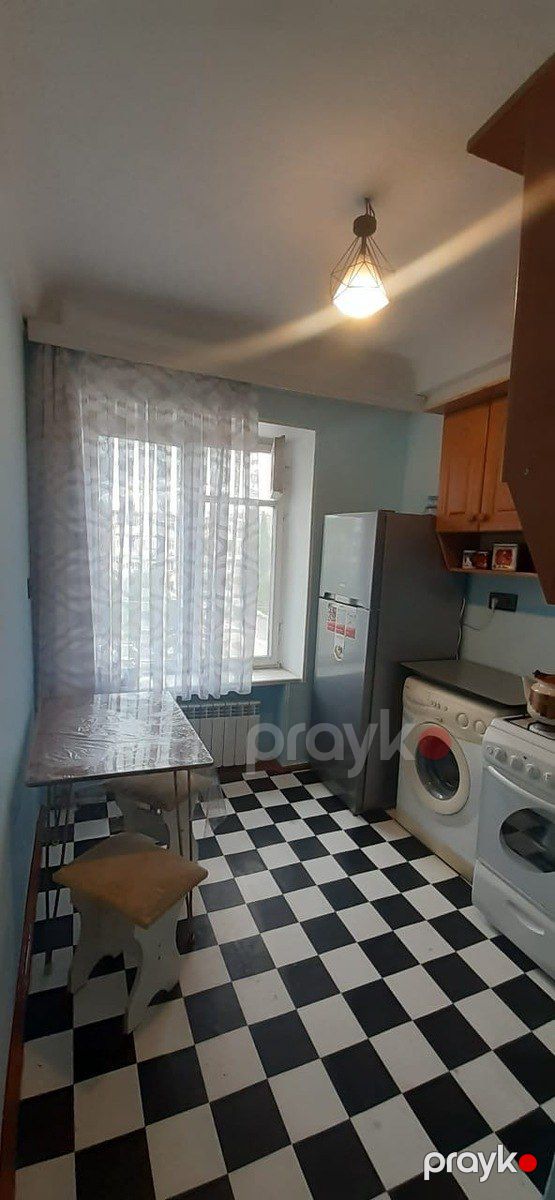 İcarəyə verilir 2 otaqlı köhnə tikili 65 m² — Mənzil, Bakı (9)