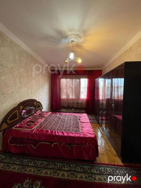 İcarəyə verilir 3 otaqlı köhnə tikili 75 m²