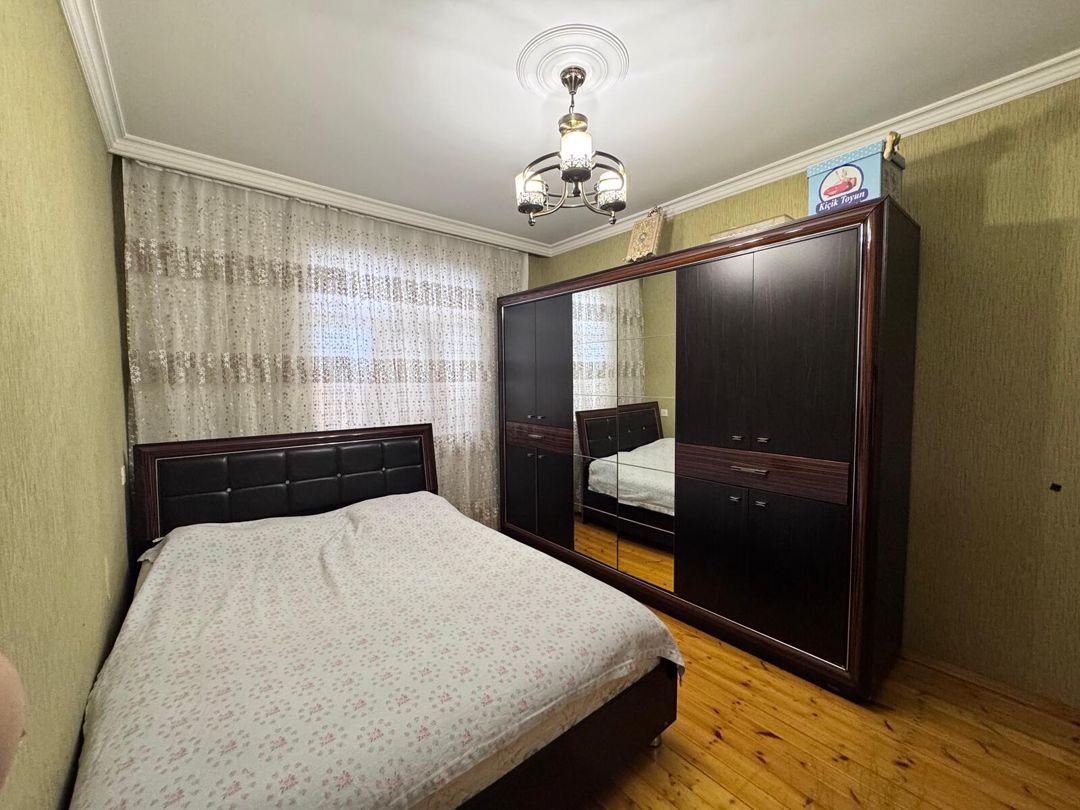 Satılır 4 otaqlı köhnə tikili 100 m² — Mənzil, Bakı (3)