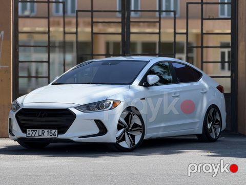Hyundai Elantra, 2.0 L, 2016 il, 280 026 km