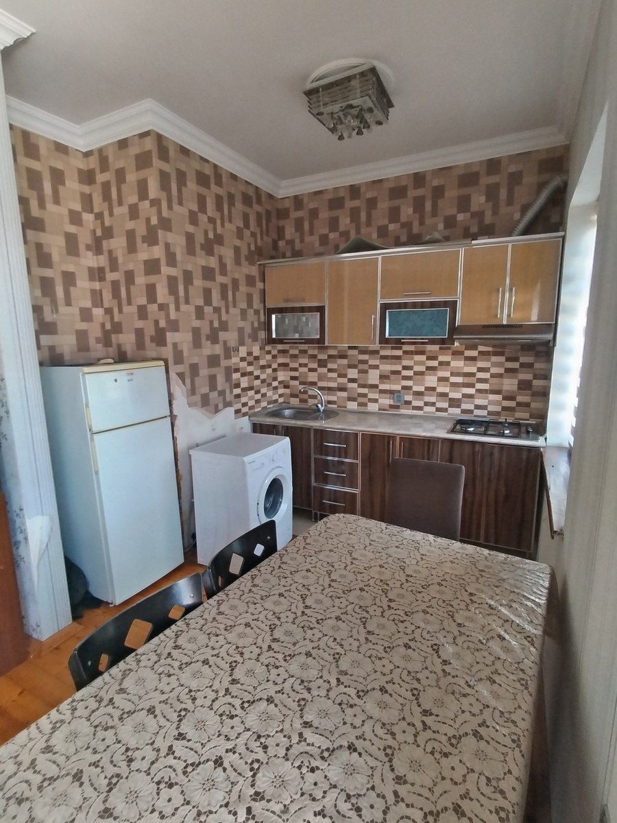 İcarəyə verilir 1 otaqlı köhnə tikili 45 m² — Mənzil, Bakı (4)