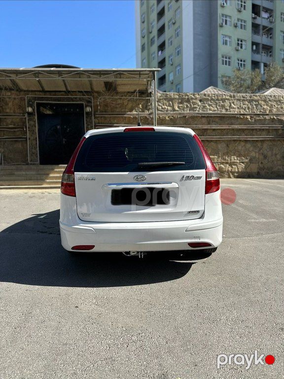 Hyundai i30, 1.6 L, 2011 il, 242 800 km — Avtomobillər, Bakı (4)