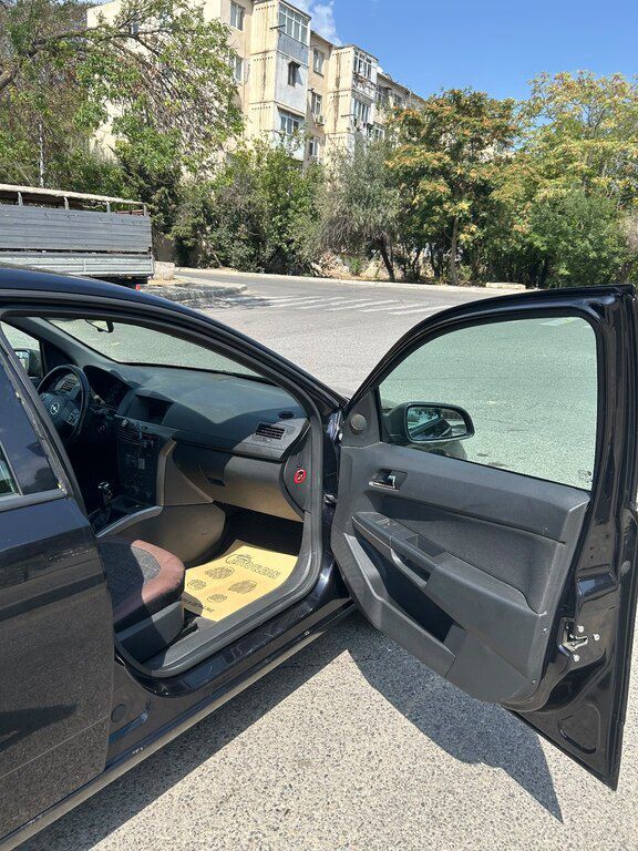 Opel Astra, 1.4 L, 2009 il, 323 000 km — Avtomobillər, Bakı (11)