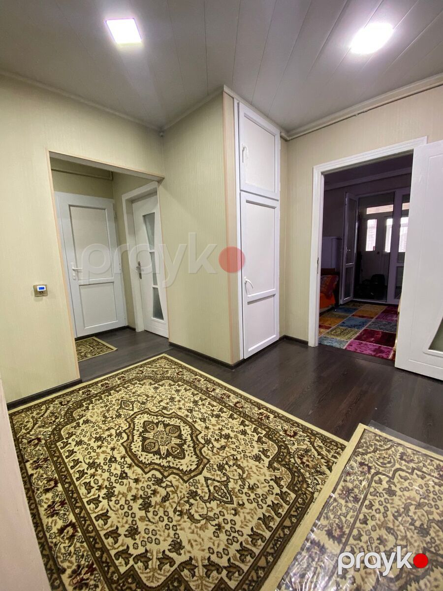 Satılır 4 otaqlı köhnə tikili 135 m² — Mənzil, Bakı (6)