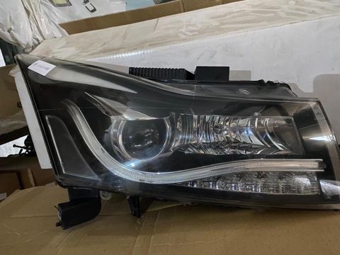 "Chevrolet 2011-2015" ön faraları — Bakı