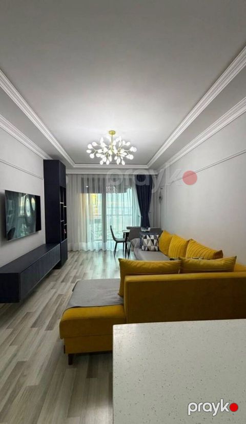 Satılır 3 otaqlı yeni tikili 85 m²