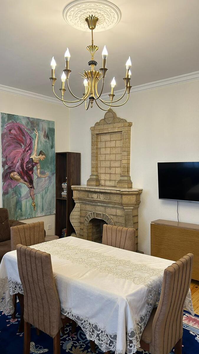 Satılır 3 otaqlı köhnə tikili 75 m² — Mənzil, Bakı (9)