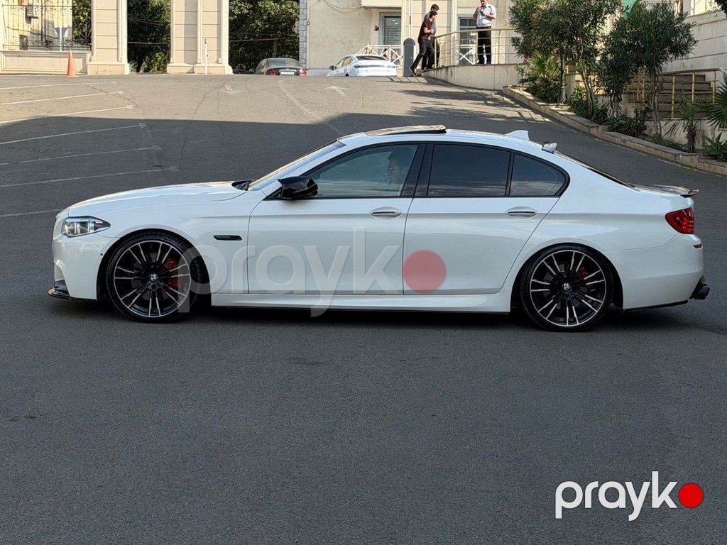 BMW 535, 3.0 L, 2015 il, 31 800 km — Avtomobillər, Gəncə (7)