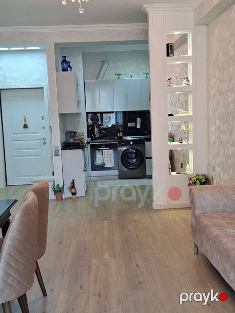 Satılır 2 otaqlı yeni tikili 60 m²