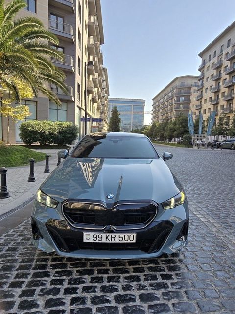 BMW 530, 2.0 L, 2025 il, 11 000 km — Bakı