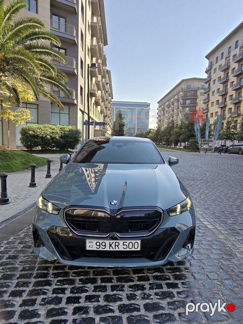 BMW 530, 2.0 L, 2025 il, 11 000 km