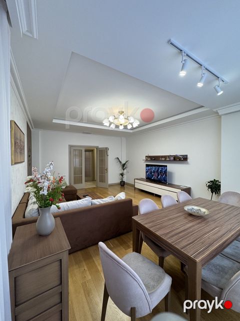 Satılır 3 otaqlı yeni tikili 130 m² — Bakı