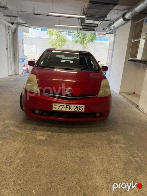 Toyota Prius, 1.5 L, 1.3 kWh, 2007 il, 350 000 km