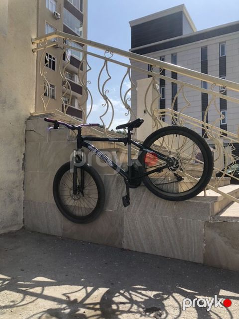 Salam velo ideal veziyyetdedir 26 olcudur sadece prablemi satun bosdur — Sumqayıt