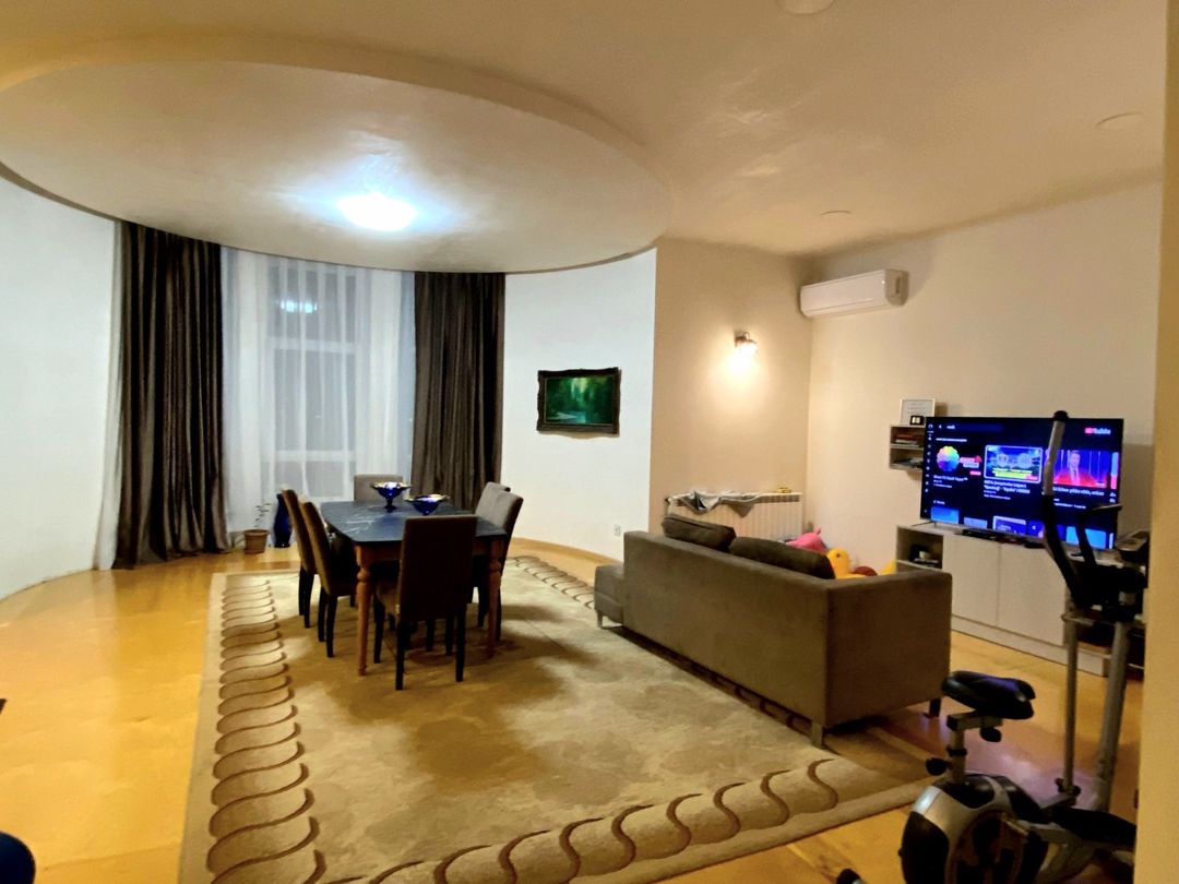 Satılır 5 otaqlı həyət evi/bağ evi 240 m² — Ev, villa, Bakı (9)