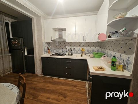 2-otaqlı mənzil, İbrahim Paşa Dadaşov küç., 75 m² — Bakı