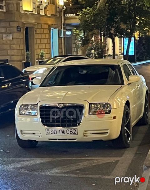 Chrysler 300C, 2.7 L, 2005 il, 233 817 km — Bakı