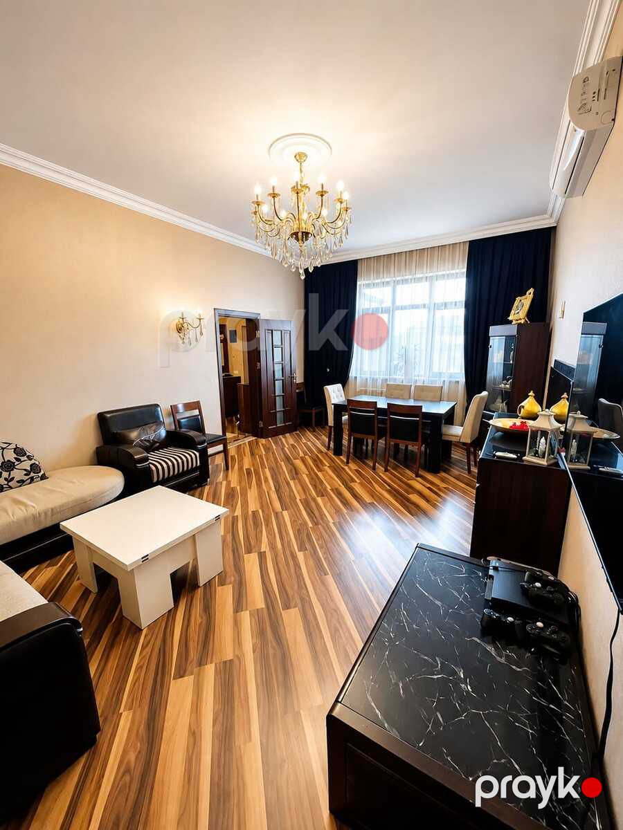 Satılır 4 otaqlı həyət evi/bağ evi 150 m² — Ev, villa, Bakı (2)