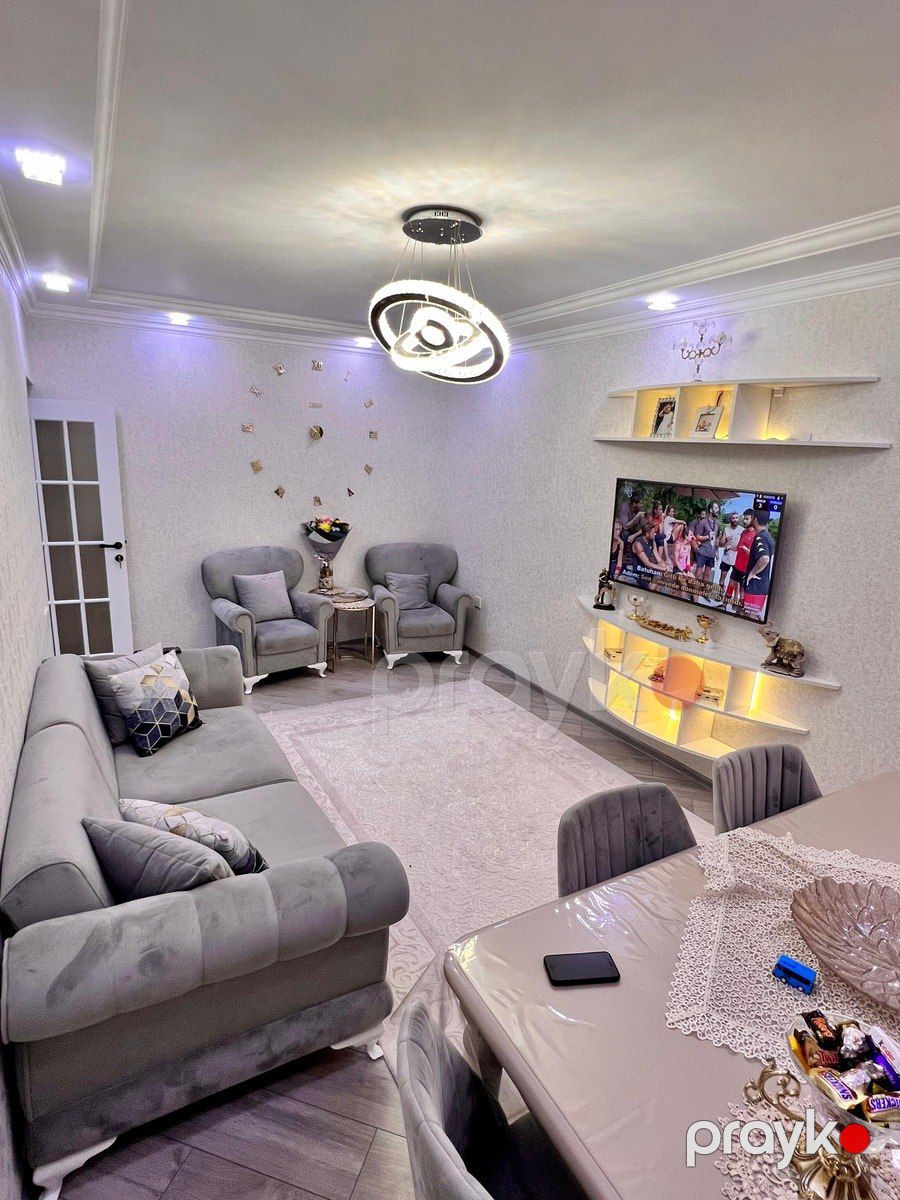 Satılır 2 otaqlı köhnə tikili 60 m² — Mənzil, Bakı (5)
