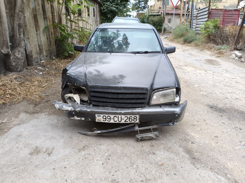 Mercedes-Benz C 180: 1.8 l 1999 il Sedan — Avtomobillər, Digah (7)