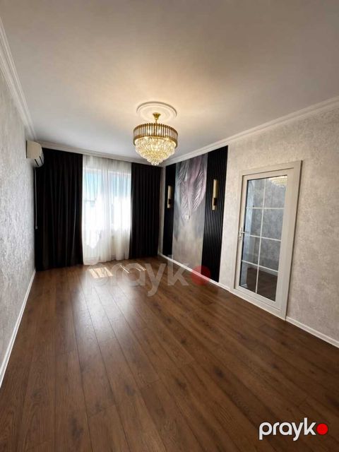 Satılır 3 otaqlı köhnə tikili 65 m²