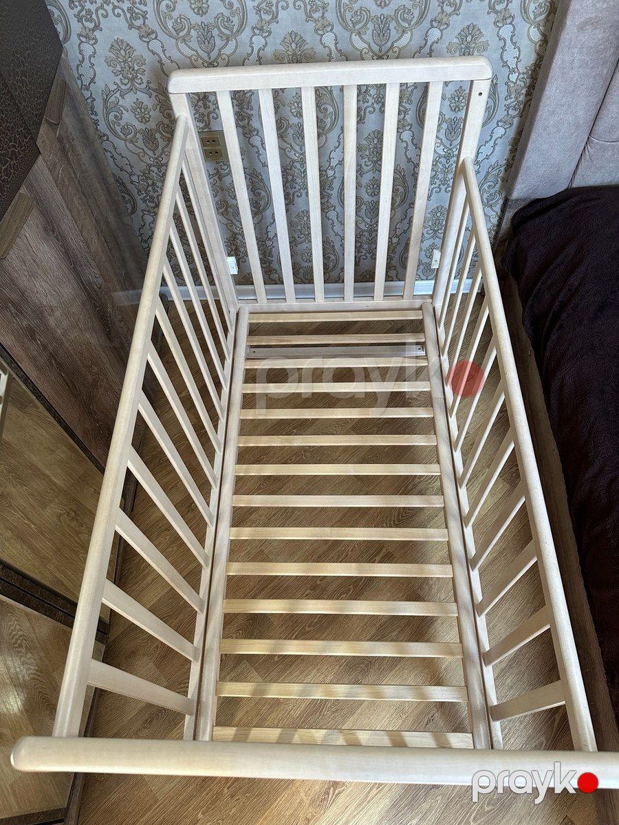 Beşik — Mebel, Bakı (2)