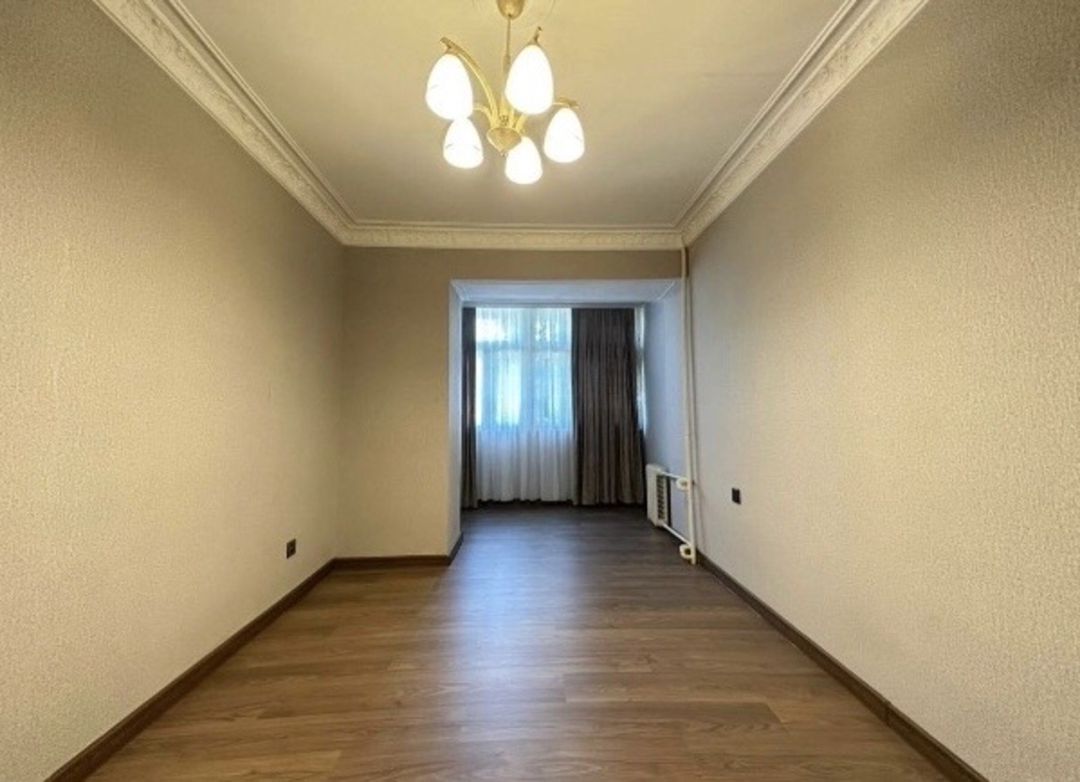 Satılır 3 otaqlı köhnə tikili 100 m² — Mənzil, Bakı (2)
