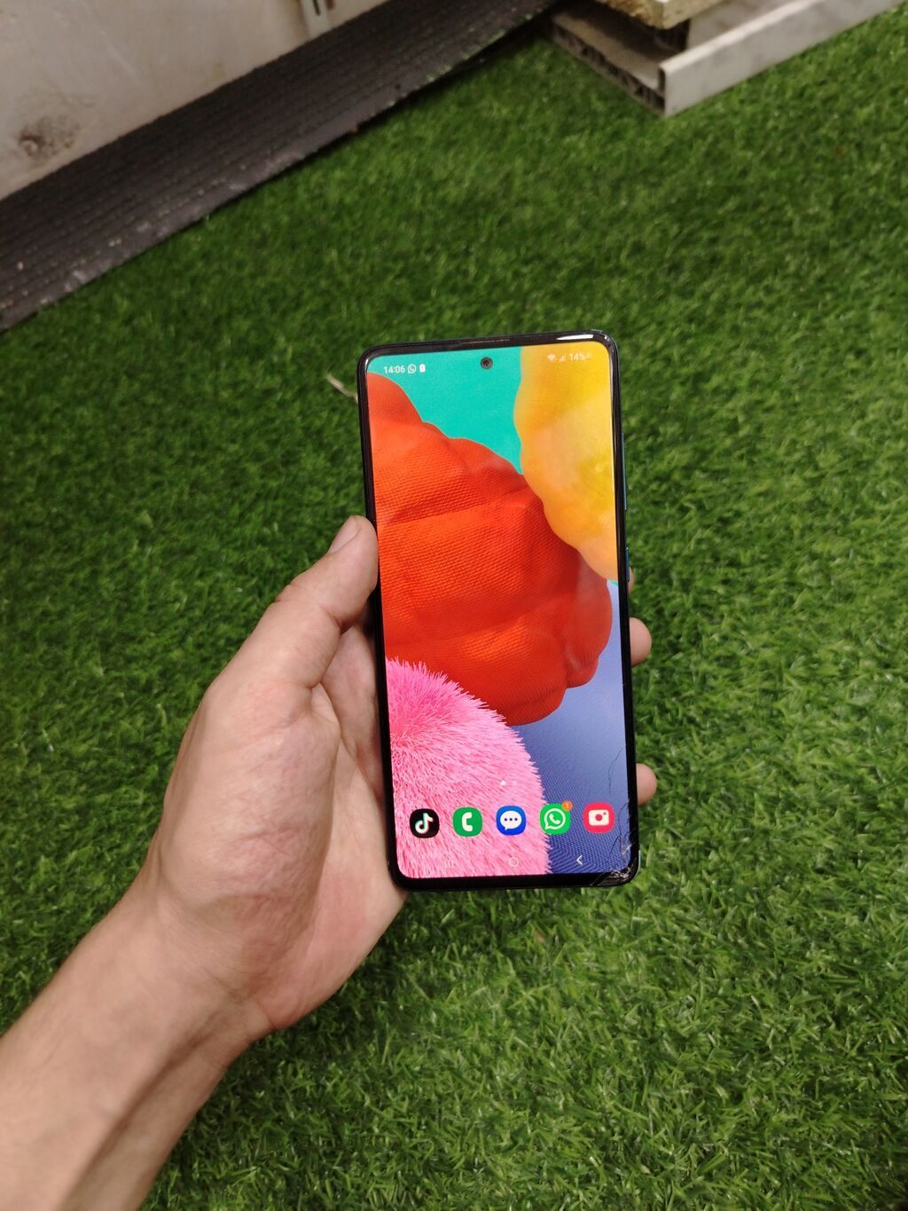 Samsung Galaxy A51, rəng - Mavi, Qırıq — Samsung, Bakı (2)