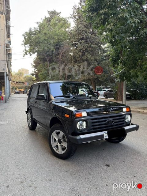 Lada (VAZ) Niva, 1.7 L, 2024 il, 27 500 km — Bakı