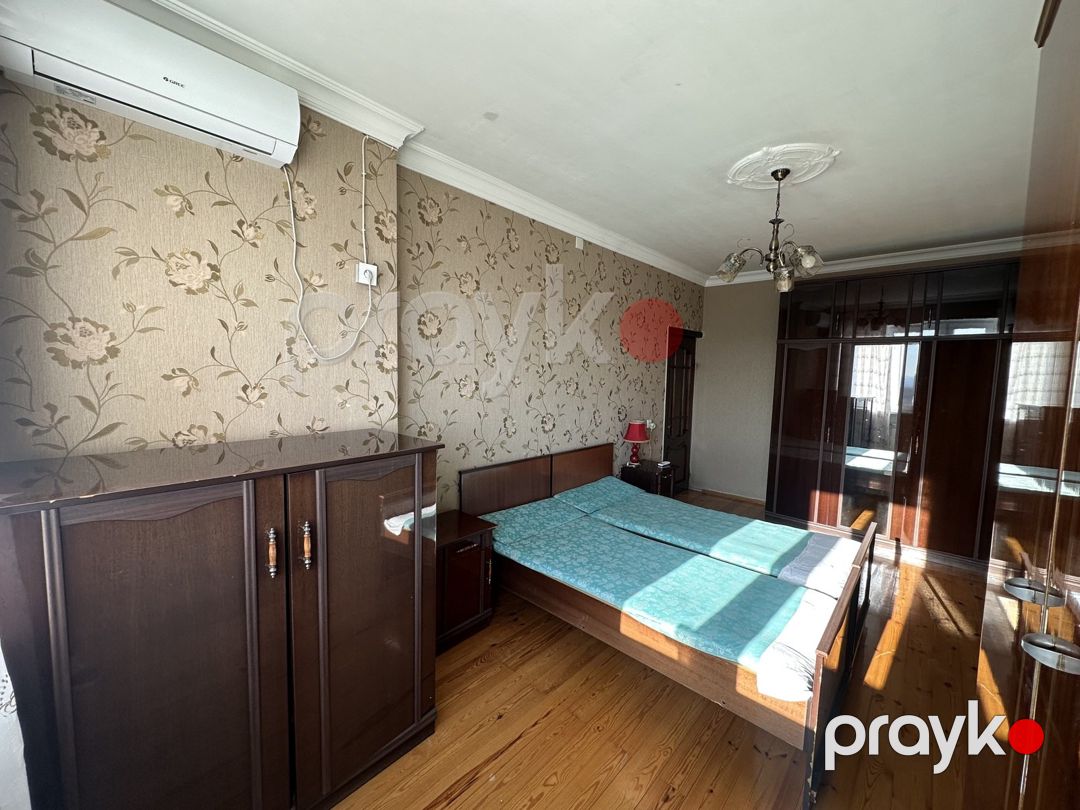 Satılır 4 otaqlı köhnə tikili 120 m² — Mənzil, Bakı (9)