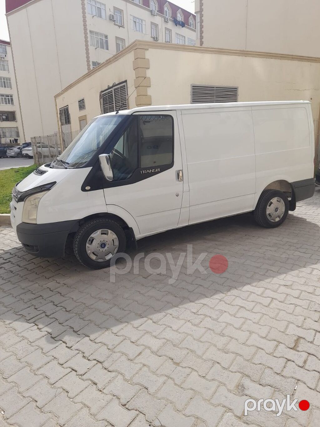 Ford Transit yük furgonu - Korpus: qısa baza, ağ rəng, sürgülü yan — Yük maşınları, Bakı (3)