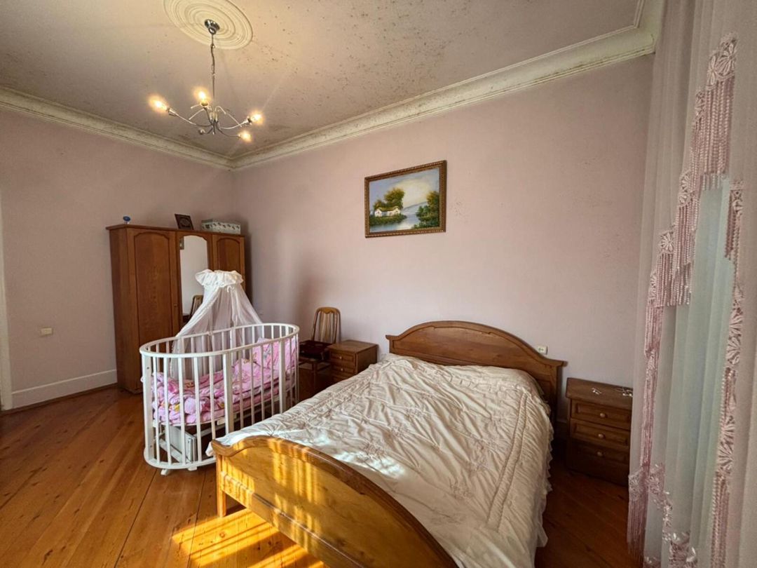 Həyət evi, Babək pr — Ev, villa, Bakı (9)