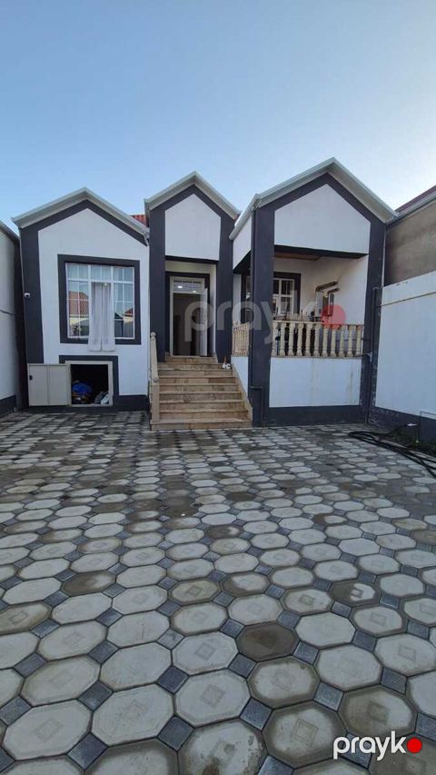 Satılır 3 otaqlı həyət evi/bağ evi 100 m² — Bakı