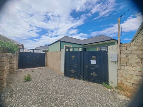 Satılır 3 otaqlı həyət evi/bağ evi 90 m² — Bakı