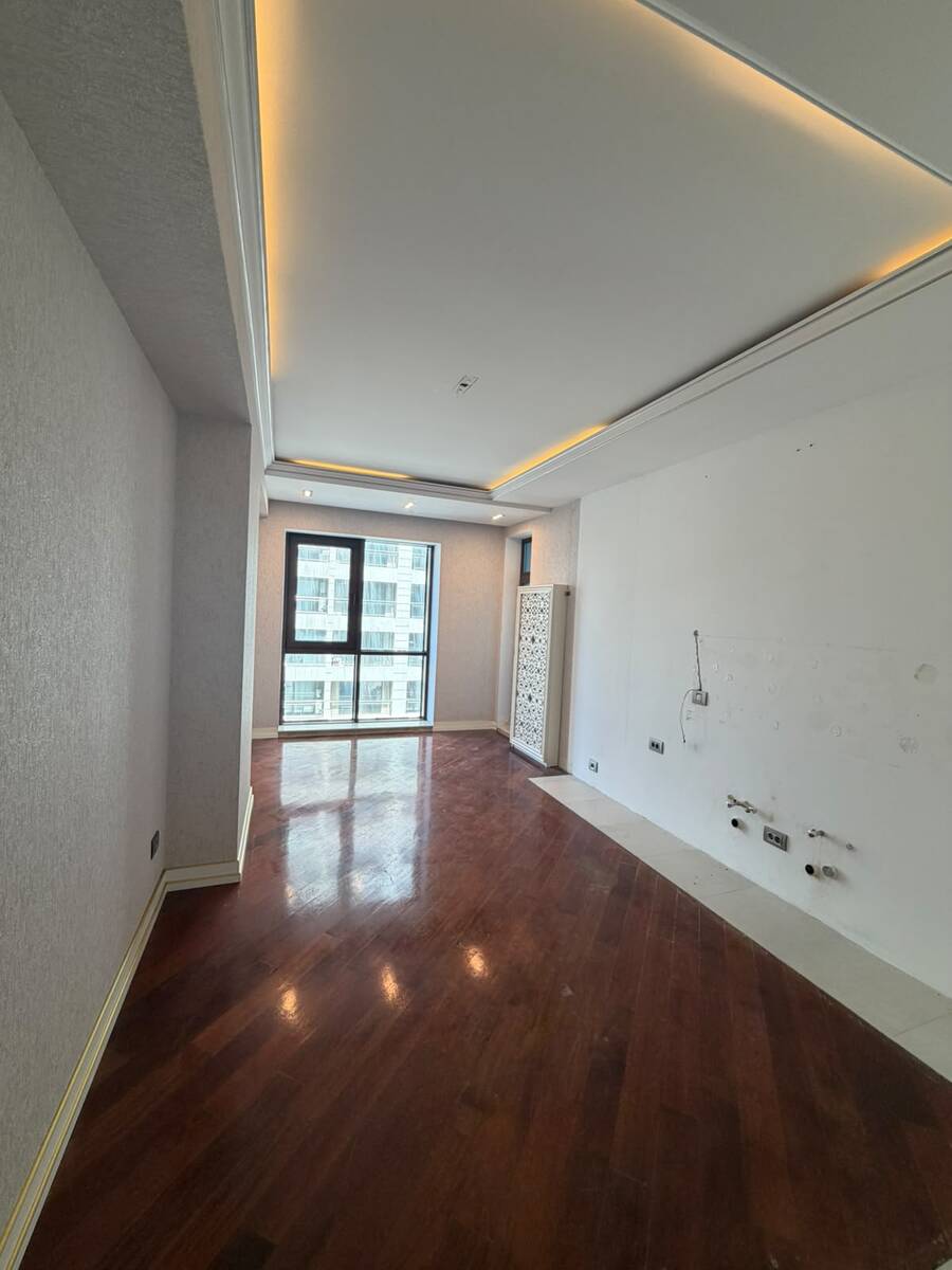 Satılır 3 otaqlı yeni tikili 200 m² — Mənzil, Bakı (12)