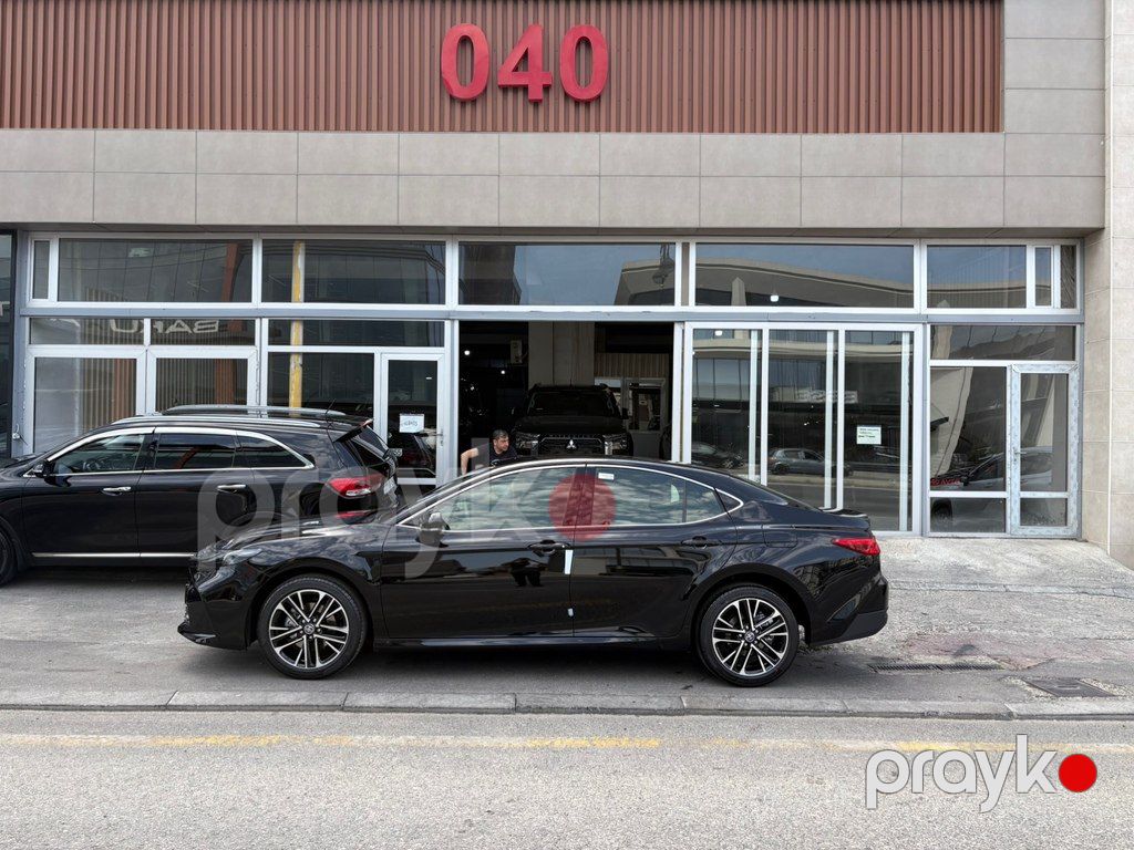 Toyota Camry, 2.5 L, 2026 il, yeni — Avtomobillər, Bakı (3)