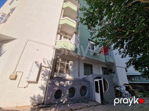 Nəsimi rayonu, Bülbül prospektində, “28 May” və “Heydər Əliyev adına — Bakı